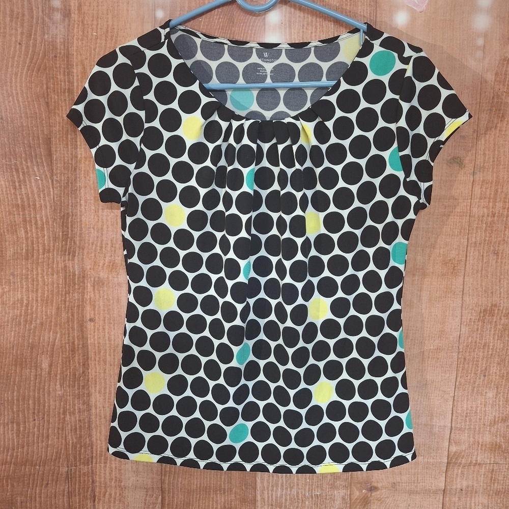 WORTHINGTON SIZE MEDIUM POLKA-DOT BLOUSE